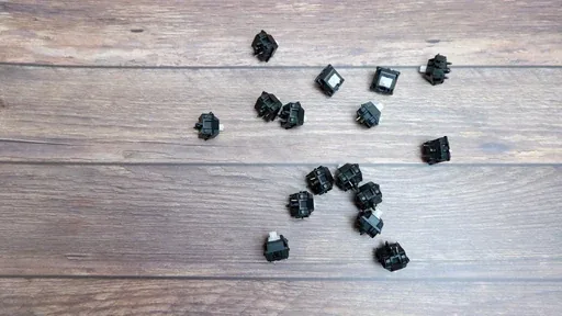 Cherry MX Clear Tactile Switch thumbnail 3