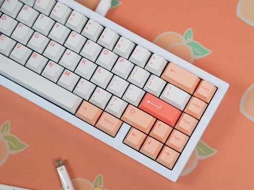 GMK Peaches n Cream Lite thumbnail 3