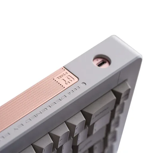Pixtendo x Keykobo Pixel67 Keyboard - Fully Built thumbnail 5