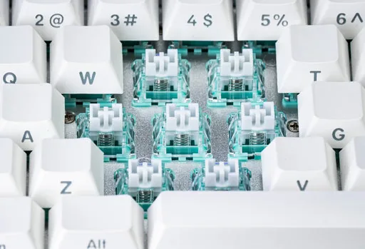 Mad60 HE Ultimate Mechanical Keyboard thumbnail 3