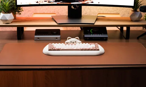 C68 Cat 65% Wireless Mechanical Keyboard thumbnail 4