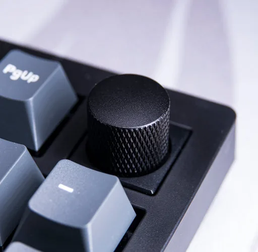 Keychron V2 65% Mechanical Keyboard thumbnail 5