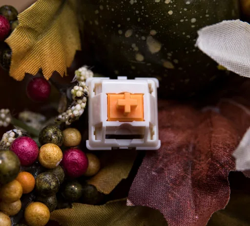 Eclair Orange Linear Switches thumbnail 5