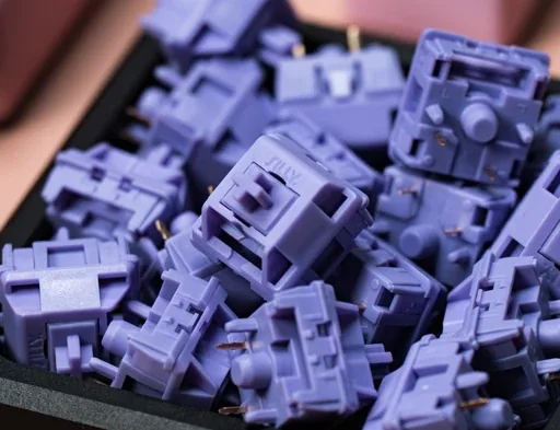 HMX Hyacinth V2U Linear Switches thumbnail 2