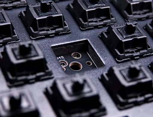Keychron Q6 100% Mechanical Keyboard thumbnail 3