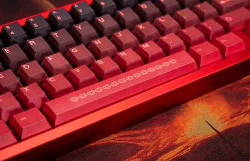 Chained Together PBT Keycaps thumbnail 4