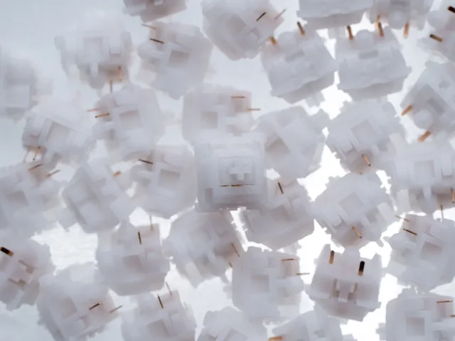 Gateron Snow Rabbit Linear Switch thumbnail 2