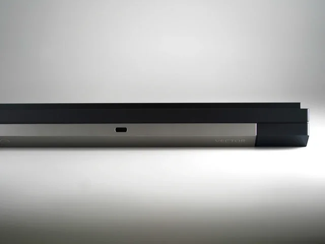 Vector by ai03 thumbnail 1