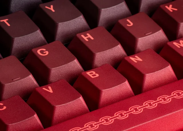 Chained Together PBT Keycaps thumbnail 5