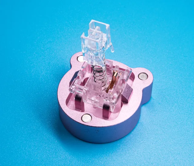 WS Quartz Linear Switches thumbnail 3