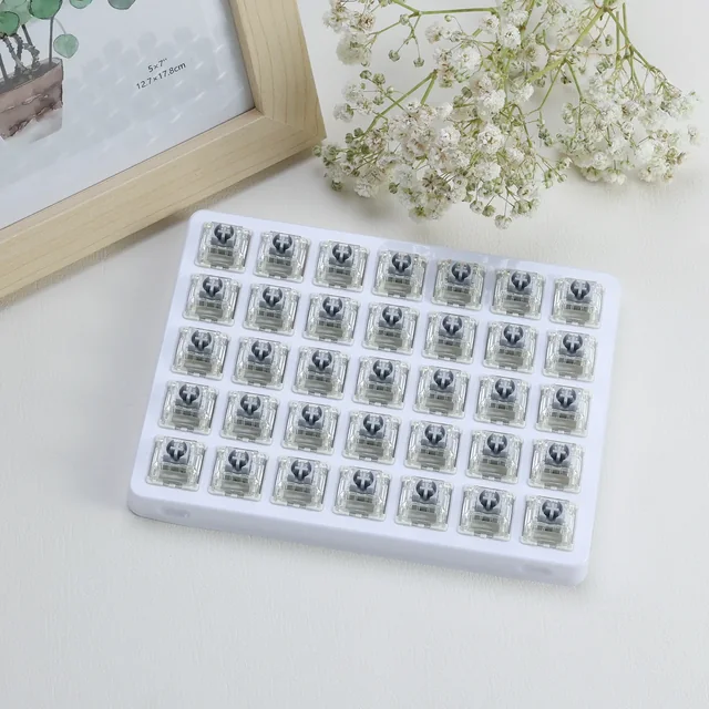 Gateron G Pro 3.0 Silver Linear Switches thumbnail 3
