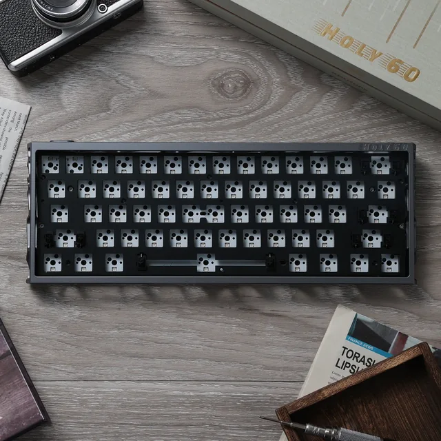 Holy60 Keyboard Kit thumbnail 3